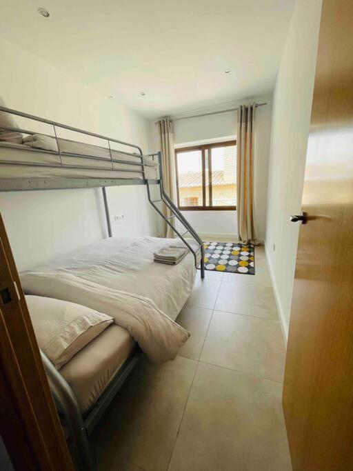 Attic Apartment In Old Town Dénia Buitenkant foto